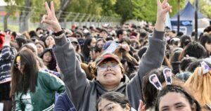 fanaticos-bts-la-plata-1.jpg