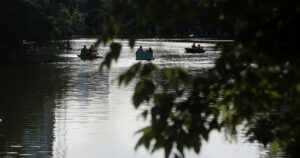 lago-paseo-del-bosque-3.jpg
