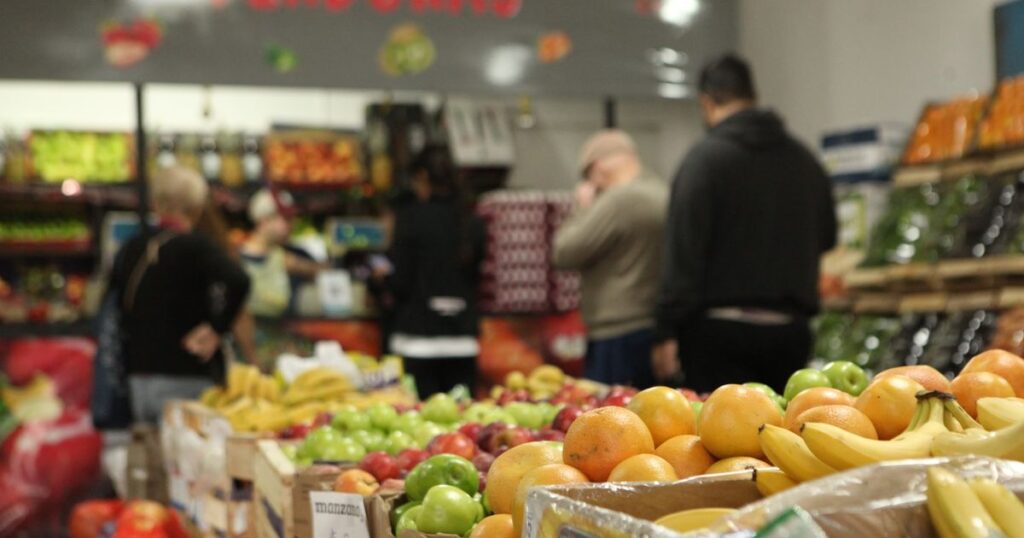 mercado-bonaerense-verduleria.jpg