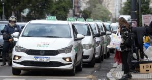 taxis-9jpg.jpg